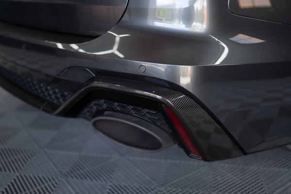 Audi A6 Avant RS 6 TFSI quattro / B&O 3d./ Milltek / Keramisch / Pano / Carbon / Softcl. / 360 cam / Alarm kl5 - Full option