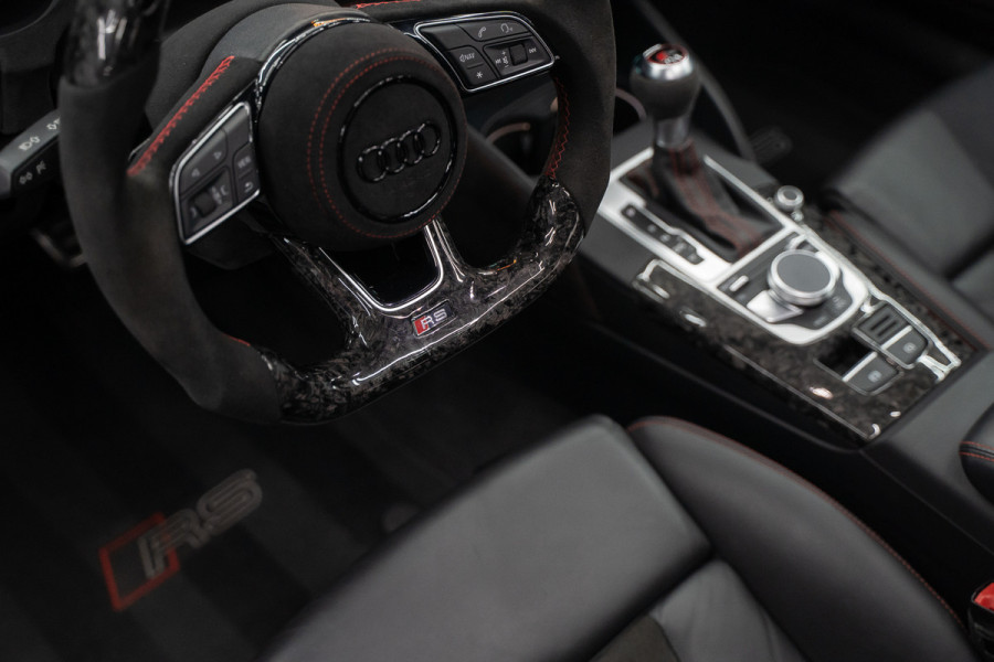 Audi A3 Limousine 2.5 TFSI RS 3 quattro Widebody / TTE700 / Full PPF / B&O / Pano / IPE Titanium uitlaat / VC / Custom RS3 VOL Stage 3