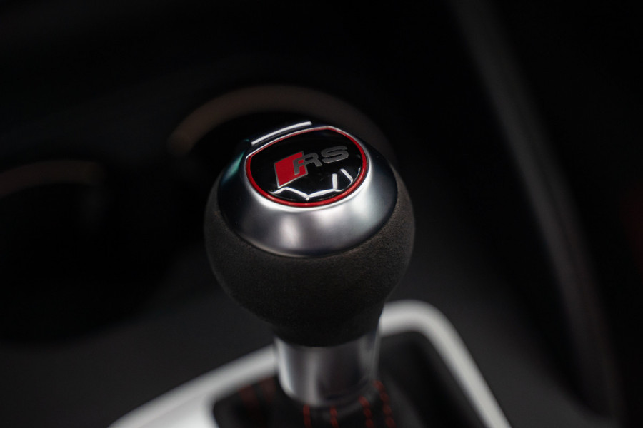 Audi A3 Limousine 2.5 TFSI RS 3 quattro Widebody / TTE700 / Full PPF / B&O / Pano / IPE Titanium uitlaat / VC / Custom RS3 VOL Stage 3