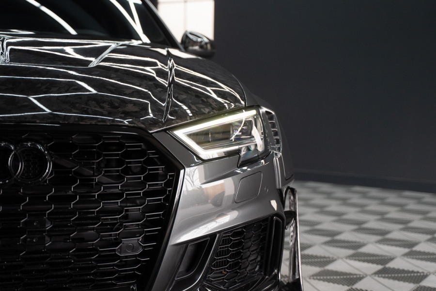 Audi A3 Limousine 2.5 TFSI RS 3 quattro Widebody / TTE700 / Full PPF / B&O / Pano / IPE Titanium uitlaat / VC / Custom RS3 VOL Stage 3