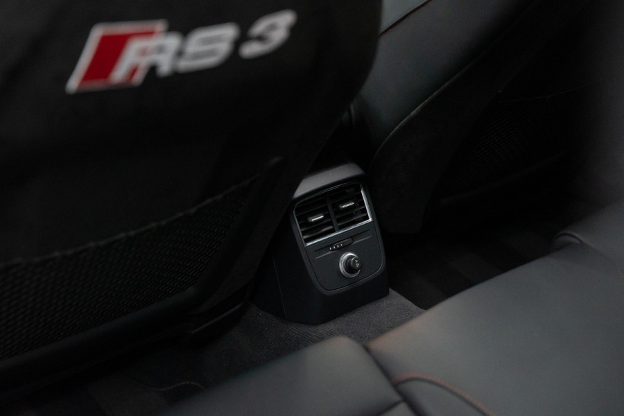 Audi A3 Limousine 2.5 TFSI RS 3 quattro Widebody / TTE700 / Full PPF / B&O / Pano / IPE Titanium uitlaat / VC / Custom RS3 VOL Stage 3