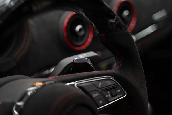 Audi A3 Limousine 2.5 TFSI RS 3 quattro Widebody / TTE700 / Full PPF / B&O / Pano / IPE Titanium uitlaat / VC / Custom RS3 VOL Stage 3