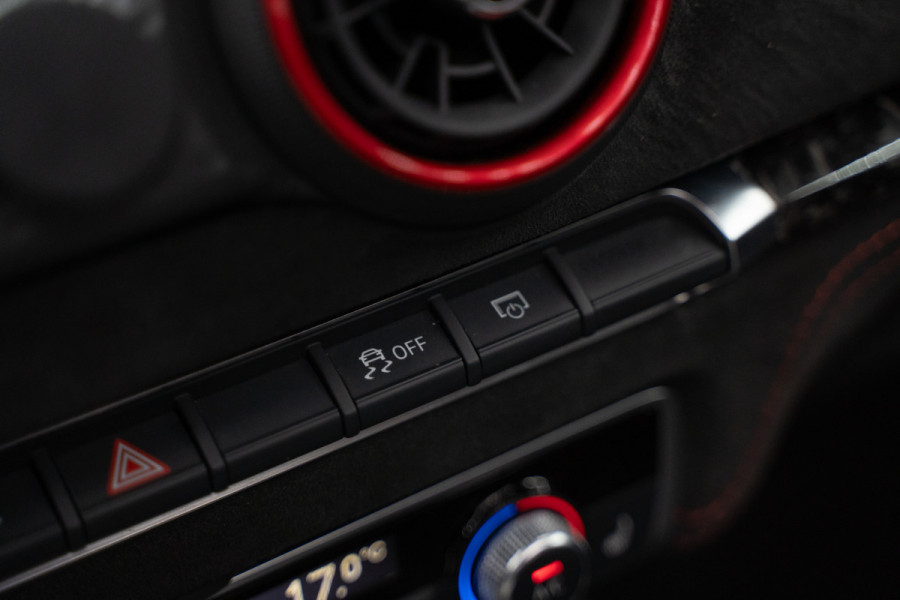 Audi A3 Limousine 2.5 TFSI RS 3 quattro Widebody / TTE700 / Full PPF / B&O / Pano / IPE Titanium uitlaat / VC / Custom RS3 VOL Stage 3