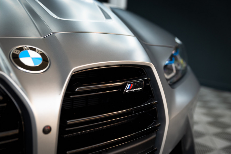 BMW 3 Serie M3 xDrive Competition / Frozen / Carbon / H&K / Laser / ACC / Curved display / Stoelverk. / Garantie