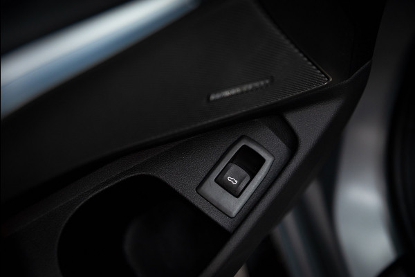 BMW 3 Serie M3 xDrive Competition / Frozen / Carbon / H&K / Laser / ACC / Curved display / Stoelverk. / Garantie