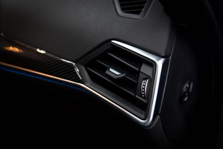 BMW 3 Serie M3 xDrive Competition / Frozen / Carbon / H&K / Laser / ACC / Curved display / Stoelverk. / Garantie