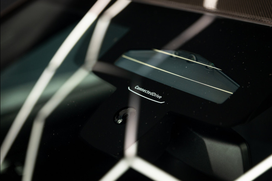 BMW 3 Serie M3 xDrive Competition / Frozen / Carbon / H&K / Laser / ACC / Curved display / Stoelverk. / Garantie