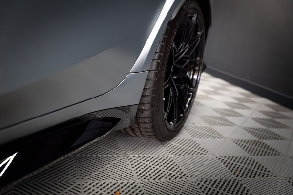 BMW 3 Serie M3 xDrive Competition / Frozen / Carbon / H&K / Laser / ACC / Curved display / Stoelverk. / Garantie