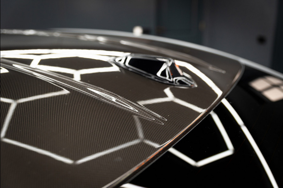 BMW 3 Serie M3 xDrive Competition / Frozen / Carbon / H&K / Laser / ACC / Curved display / Stoelverk. / Garantie