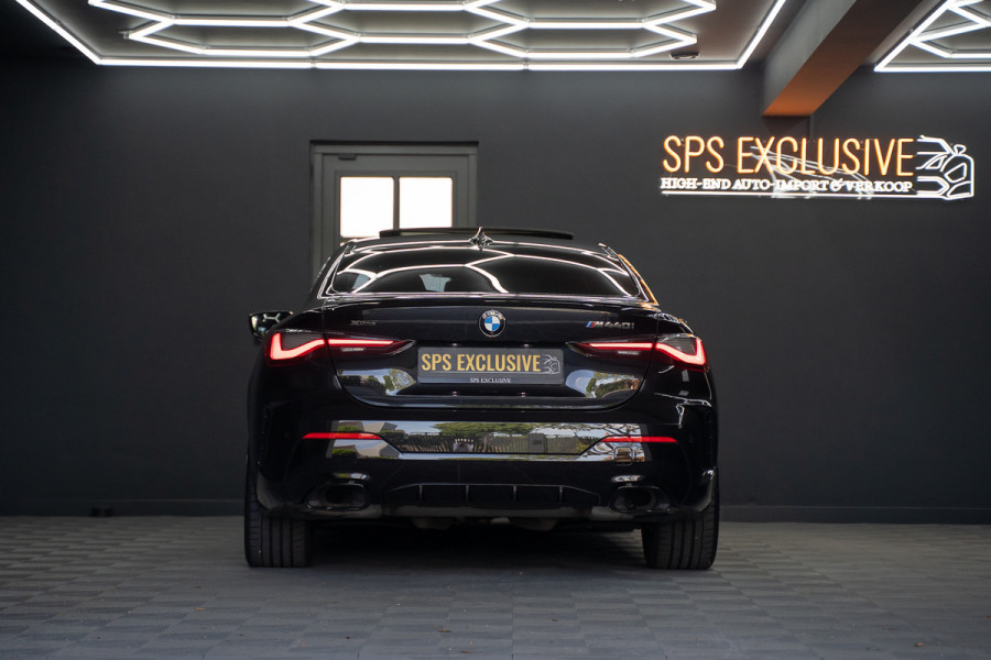 BMW 4 Serie Coupé M440i xDrive High Executive / Adaptive / Pano / 360 / Individual / Stoelverwarming / Memory / Carplay