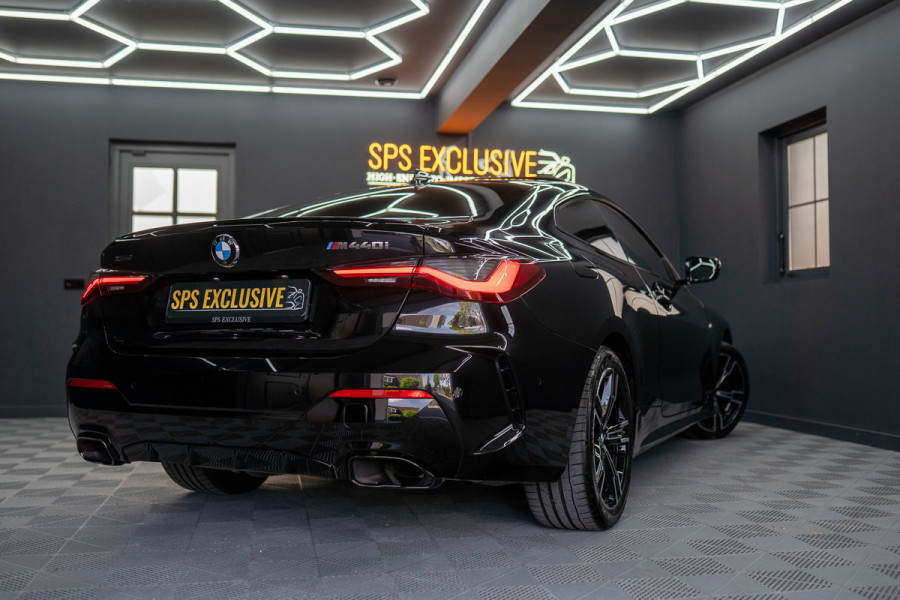 BMW 4 Serie Coupé M440i xDrive High Executive / Adaptive / Pano / 360 / Individual / Stoelverwarming / Memory / Carplay