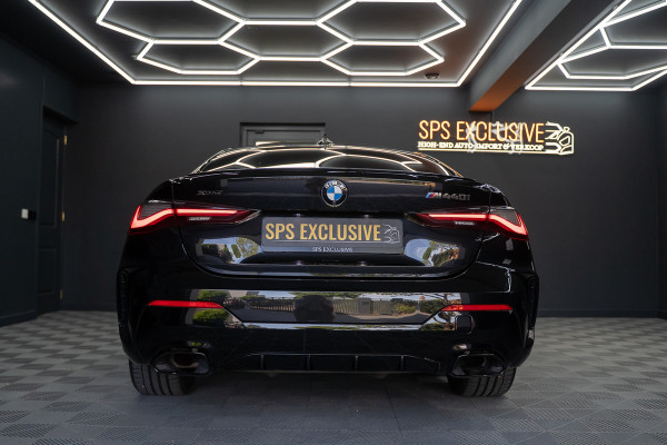 BMW 4 Serie Coupé M440i xDrive High Executive / Adaptive / Pano / 360 / Individual / Stoelverwarming / Memory / Carplay