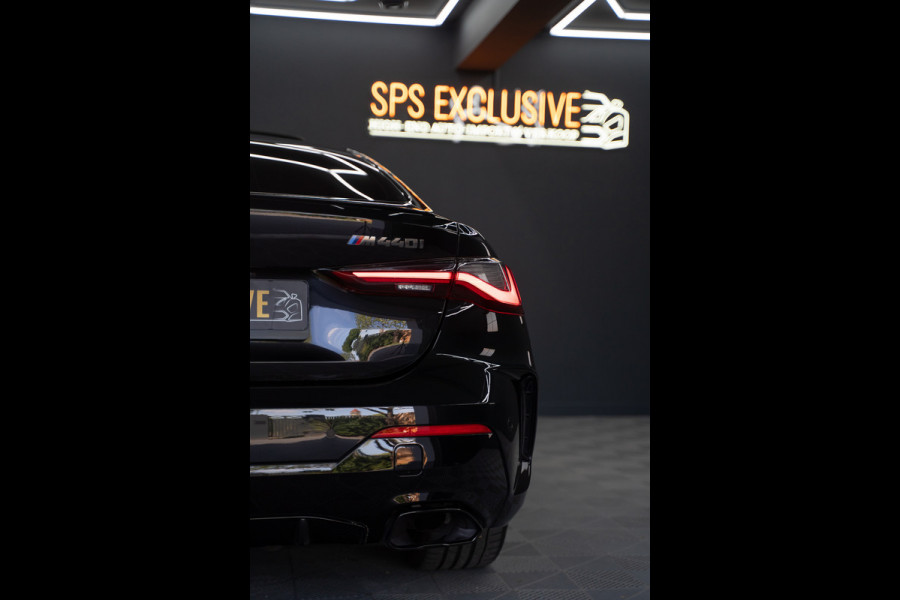 BMW 4 Serie Coupé M440i xDrive High Executive / Adaptive / Pano / 360 / Individual / Stoelverwarming / Memory / Carplay