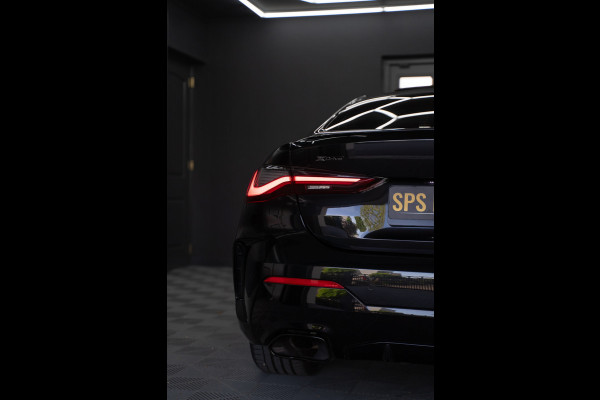 BMW 4 Serie Coupé M440i xDrive High Executive / Adaptive / Pano / 360 / Individual / Stoelverwarming / Memory / Carplay