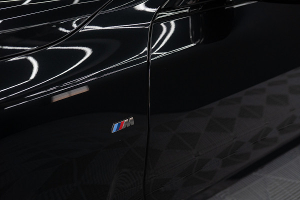 BMW 4 Serie Coupé M440i xDrive High Executive / Adaptive / Pano / 360 / Individual / Stoelverwarming / Memory / Carplay