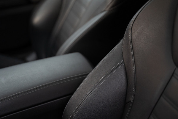 BMW 4 Serie Coupé M440i xDrive High Executive / Adaptive / Pano / 360 / Individual / Stoelverwarming / Memory / Carplay