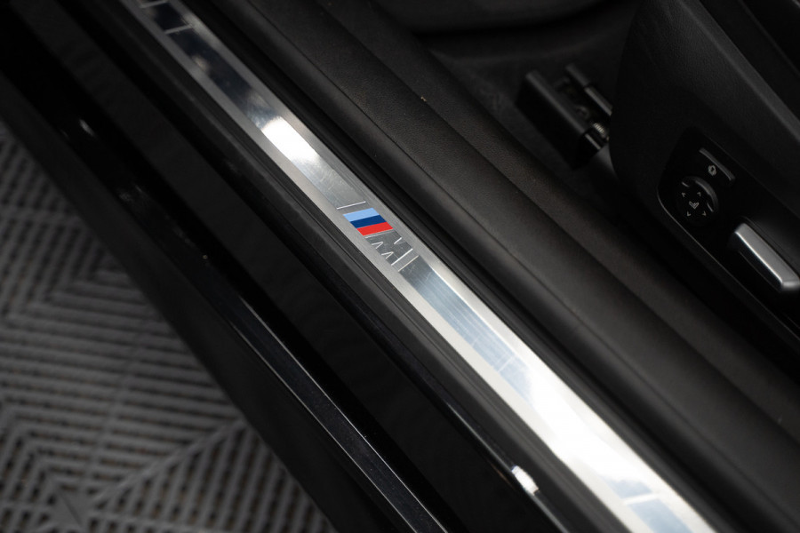 BMW 4 Serie Coupé M440i xDrive High Executive / Adaptive / Pano / 360 / Individual / Stoelverwarming / Memory / Carplay