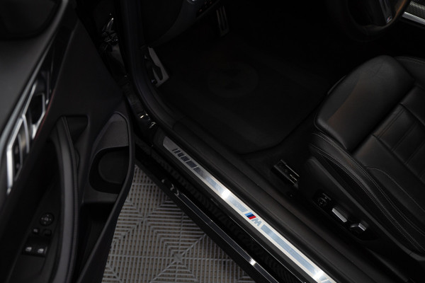 BMW 4 Serie Coupé M440i xDrive High Executive / Adaptive / Pano / 360 / Individual / Stoelverwarming / Memory / Carplay