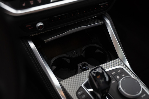 BMW 4 Serie Coupé M440i xDrive High Executive / Adaptive / Pano / 360 / Individual / Stoelverwarming / Memory / Carplay