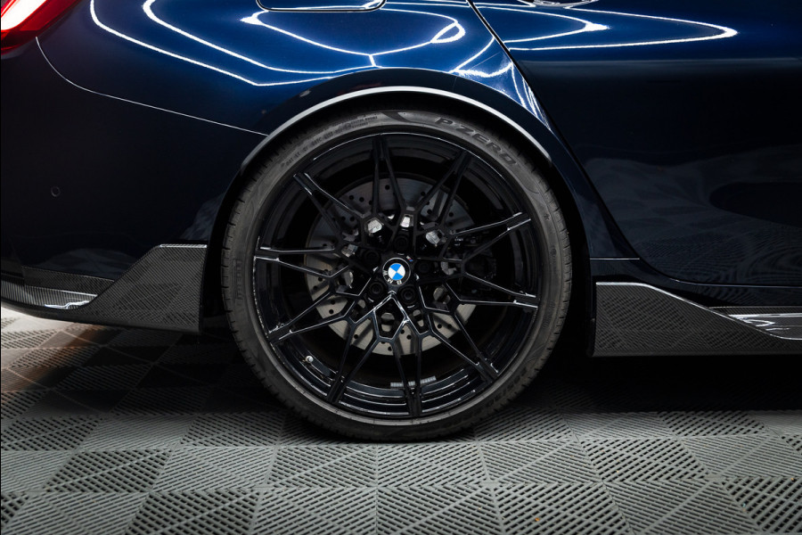 BMW 3 Serie M3 xDrive Competition / M-perf.parts / Pano / Carbon / Stoelverk. / H&k / HuD / Individual