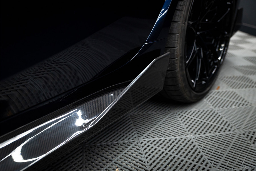 BMW 3 Serie M3 xDrive Competition / M-perf.parts / Pano / Carbon / Stoelverk. / H&k / HuD / Individual