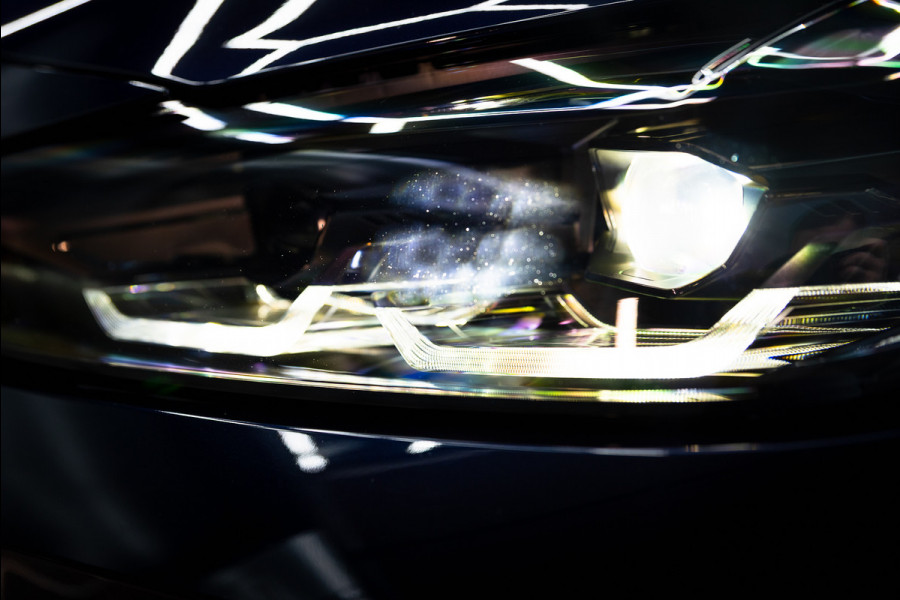 BMW 3 Serie M3 xDrive Competition / M-perf.parts / Pano / Carbon / Stoelverk. / H&k / HuD / Individual