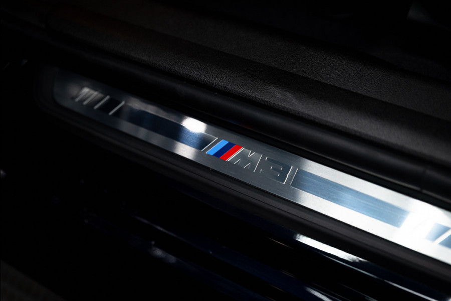 BMW 3 Serie M3 xDrive Competition / M-perf.parts / Pano / Carbon / Stoelverk. / H&k / HuD / Individual