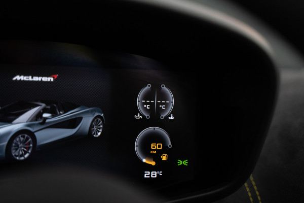 McLaren 570S Spider 570S / Lift / Keramisch / Novitec / Elite paint / Memory / Bowers & Wilkins / Soft close / Camera / LoJack Launch Edition Spider