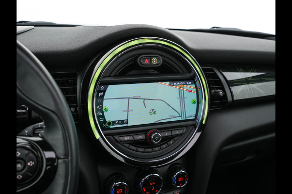 MINI Mini Electric Yours 33 kWh [ 3-Fase ] { SOH 100% } (INCL-BTW ) Aut.* HEATPUMP | PANO | LEATHER | DIGI-COCKPIT | HEAD-UP | FULL-LED | NAVI-FULLMAP | HEATED-SPORTSEATS | DAB | CRUISE | HARMAN/KARDON | CAMERA | KEYLESS | AMBIENTLIGHT | 17"ALU*