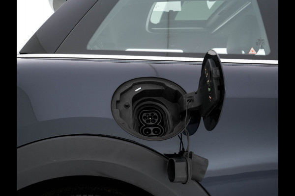 MINI Mini Electric Yours 33 kWh [ 3-Fase ] { SOH 100% } (INCL-BTW ) Aut.* HEATPUMP | PANO | LEATHER | DIGI-COCKPIT | HEAD-UP | FULL-LED | NAVI-FULLMAP | HEATED-SPORTSEATS | DAB | CRUISE | HARMAN/KARDON | CAMERA | KEYLESS | AMBIENTLIGHT | 17"ALU*