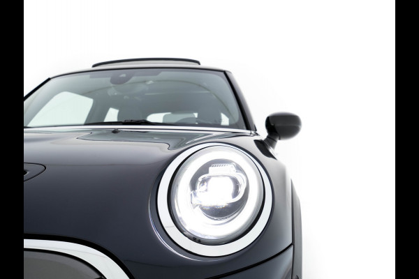 MINI Mini Electric Yours 33 kWh [ 3-Fase ] { SOH 100% } (INCL-BTW ) Aut.* HEATPUMP | PANO | LEATHER | DIGI-COCKPIT | HEAD-UP | FULL-LED | NAVI-FULLMAP | HEATED-SPORTSEATS | DAB | CRUISE | HARMAN/KARDON | CAMERA | KEYLESS | AMBIENTLIGHT | 17"ALU*