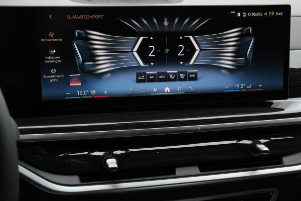 BMW X5 xDrive50e PHEV M-Sport Pro Launch Edition BMW X5 xDrive50e M-Sport Pro Launch Edition | Travel Pack | Innovation Pack | Comfort pack | Driving assistant pro | Trekhaak | Extra Getint Glas | M-Sport Pro