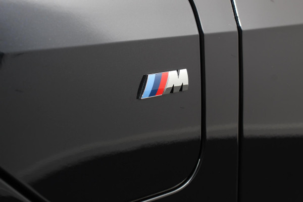 BMW X5 xDrive50e PHEV M-Sport Pro Launch Edition BMW X5 xDrive50e M-Sport Pro Launch Edition | Travel Pack | Innovation Pack | Comfort pack | Driving assistant pro | Trekhaak | Extra Getint Glas | M-Sport Pro