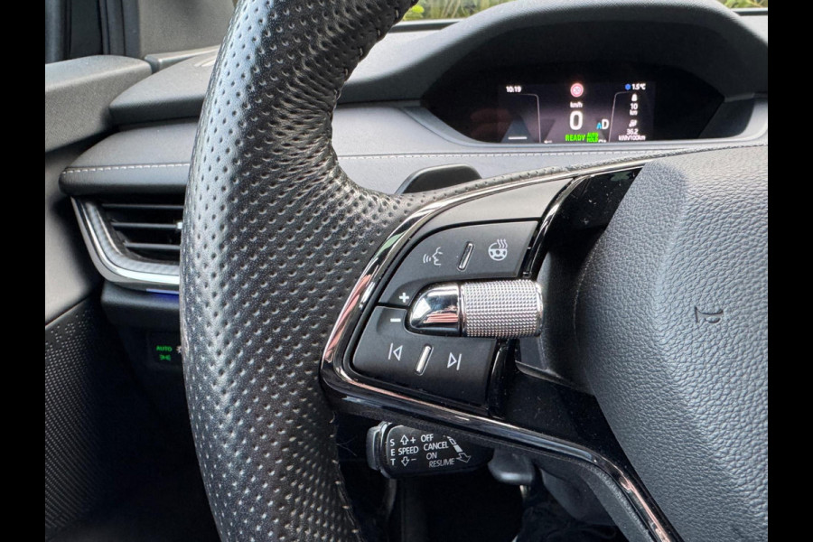 Škoda ENYAQ iV SPORTLINE PANORAMADAK STOELVERWARMING WARMTEPOMP NAP 1 EIGENAAR CARPLAY