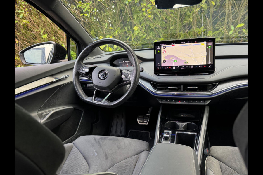 Škoda ENYAQ iV SPORTLINE PANORAMADAK STOELVERWARMING WARMTEPOMP NAP 1 EIGENAAR CARPLAY