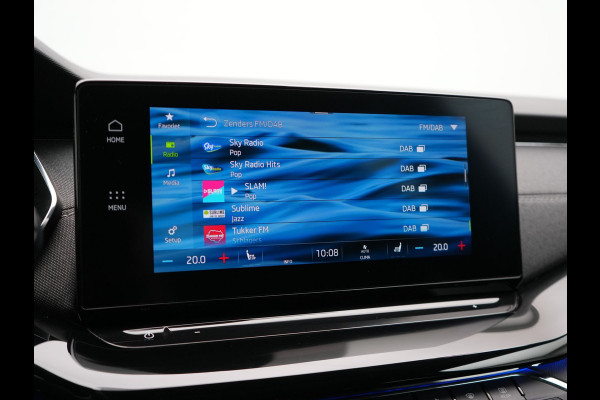 Škoda Octavia Combi 1.4 TSI iV Business Edition Plus 205pk Dealer O.H. PHEV | Panodak | Adaptive Cruise | Head Up | Camera | Canton Audio | RS Sportstoelen Memory & Verwarmd | Sfeerverlichting | Apple Carplay | Keyless | Blis | Virtual | Navigatie | DAB |