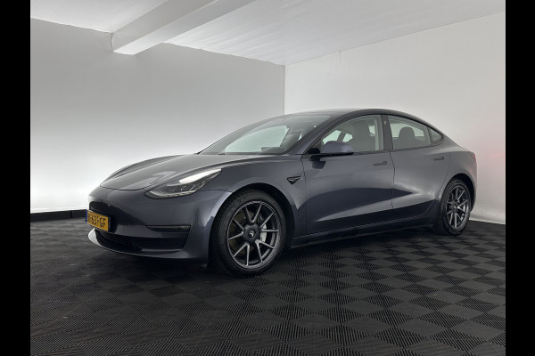 Tesla Model 3 Long Range AWD 75 kWh [ 3-Fase ] {SOH-87%} (INCL-BTW) Aut. *PANO | AUTO-PILOT | LEATHER | KEYLESS | FULL-LED | MEMORY-PACK | TOP-VIEW | DAB | CARPLAY | DIGI-COCKPIT | LANE-ASSIST | COMFORT-SEATS | 18"ALU*