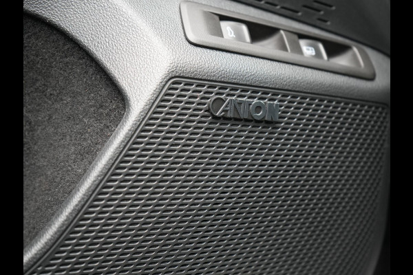 Škoda Octavia Combi 1.4 TSI iV Business Edition Plus 205pk Dealer O.H. PHEV | Panodak | Adaptive Cruise | Head Up | Camera | Canton Audio | RS Sportstoelen Memory & Verwarmd | Sfeerverlichting | Apple Carplay | Keyless | Blis | Virtual | Navigatie | DAB |