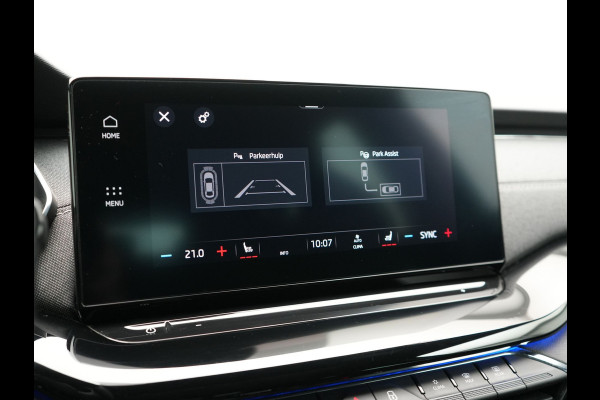 Škoda Octavia Combi 1.4 TSI iV Business Edition Plus 205pk Dealer O.H. PHEV | Panodak | Adaptive Cruise | Head Up | Camera | Canton Audio | RS Sportstoelen Memory & Verwarmd | Sfeerverlichting | Apple Carplay | Keyless | Blis | Virtual | Navigatie | DAB |