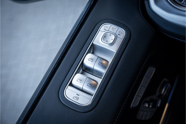 Mercedes-Benz G-Klasse AMG G63 Facelift - Carbon Pakket | Manufaktur China Blue | Panorama | Nappa leder