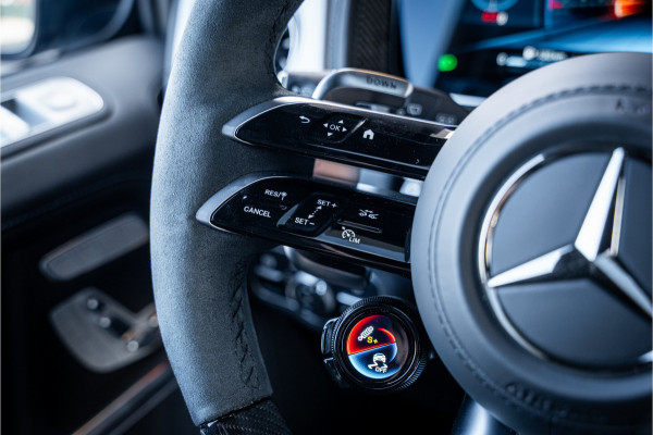 Mercedes-Benz G-Klasse AMG G63 Facelift - Carbon Pakket | Manufaktur China Blue | Panorama | Nappa leder