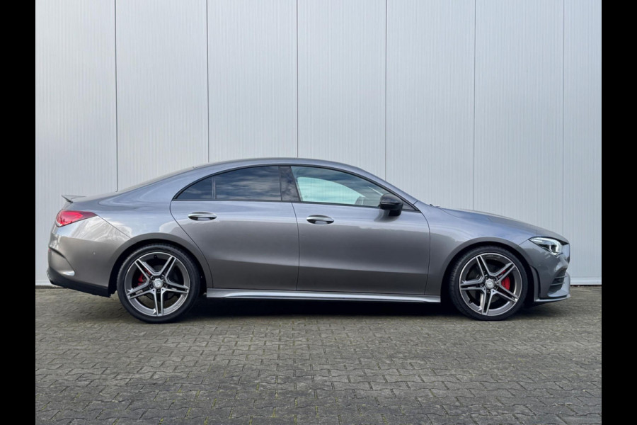 Mercedes-Benz CLA-Klasse 200 AMG AMBIANCE VERLICHTING STOELVERWARMING NAP EERSTE EIGENAAR