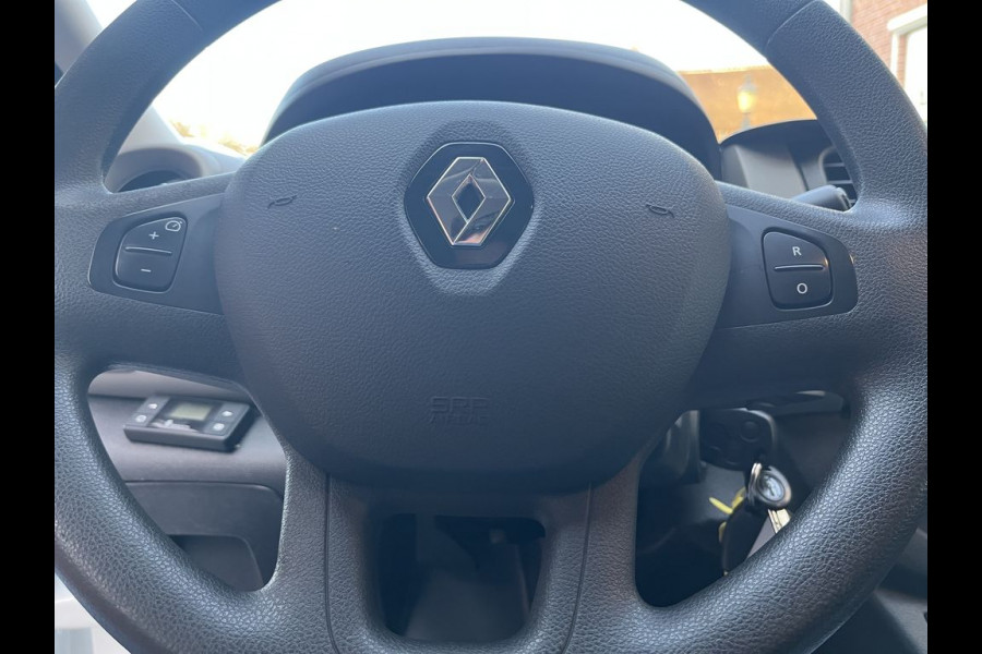 Renault Trafic 1.6 dCi 126pk E6 Comfort 3-zits BPM Vrij! Lease €296 p/m, Airco, Trekhaak, PDC, 2x Schuifdeur, Cruise controle, Onderhoudshistorie aanwezig