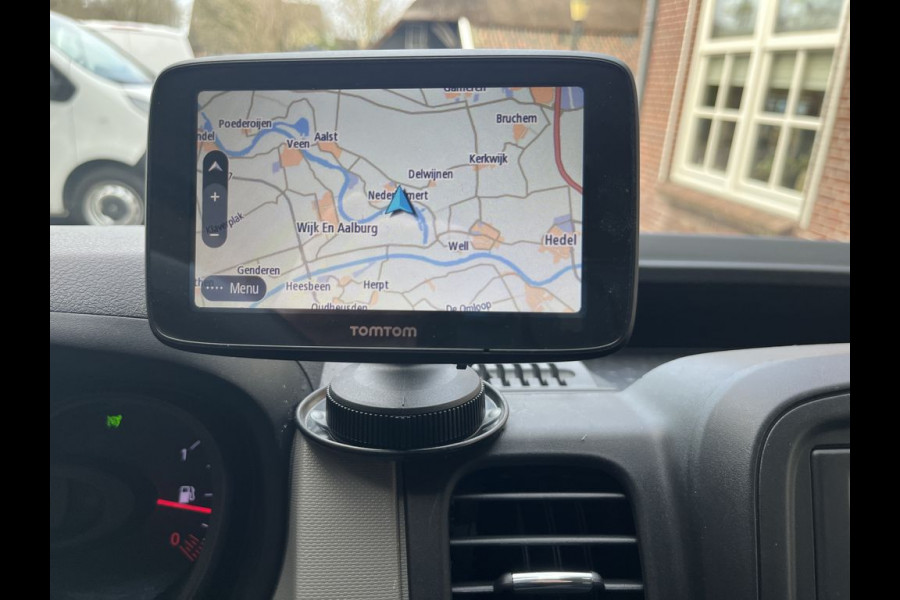 Renault Trafic 1.6 dCi 126pk E6 Comfort 3-zits BPM Vrij! Lease €296 p/m, Airco, Trekhaak, PDC, 2x Schuifdeur, Cruise controle, Onderhoudshistorie aanwezig