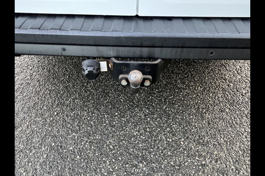 Renault Trafic 1.6 dCi 126pk E6 Comfort 3-zits BPM Vrij! Lease €296 p/m, Airco, Trekhaak, PDC, 2x Schuifdeur, Cruise controle, Onderhoudshistorie aanwezig