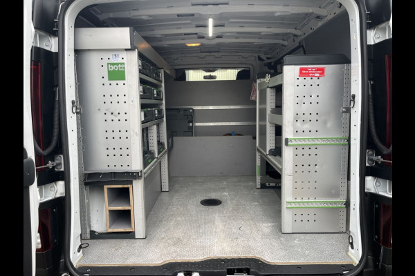 Renault Trafic 2.0 dCi 120pk E6 R-link BPM Vrij! Lease €296 p/m, Bott inrichting, Airco, Navi, PDC, Cruise controle, Onderhoudshistorie aanwezig