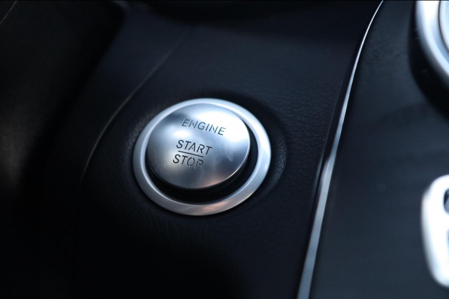 Mercedes-Benz C-Klasse 250 AMG / DODEHOEK / 360 / BURMESTER / DEALER SERVICE