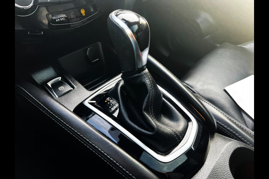 Nissan QASHQAI 1.2 Tekna 3d cam_Navi_Trekh_Pano_Leder_Dealer onderhouden