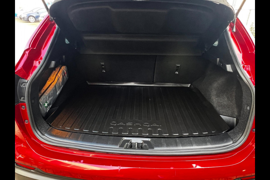 Nissan QASHQAI 1.2 Tekna 3d cam_Navi_Trekh_Pano_Leder_Dealer onderhouden