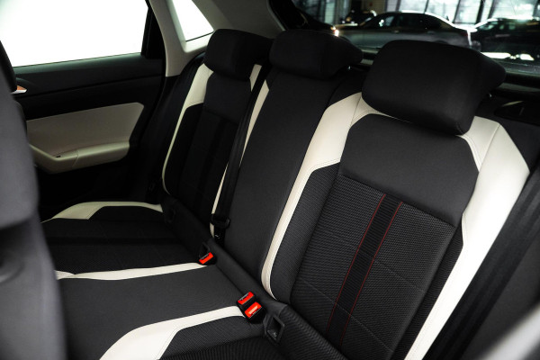 Volkswagen Polo 1.0 TSI Beats Pano|Camera|Carplay|